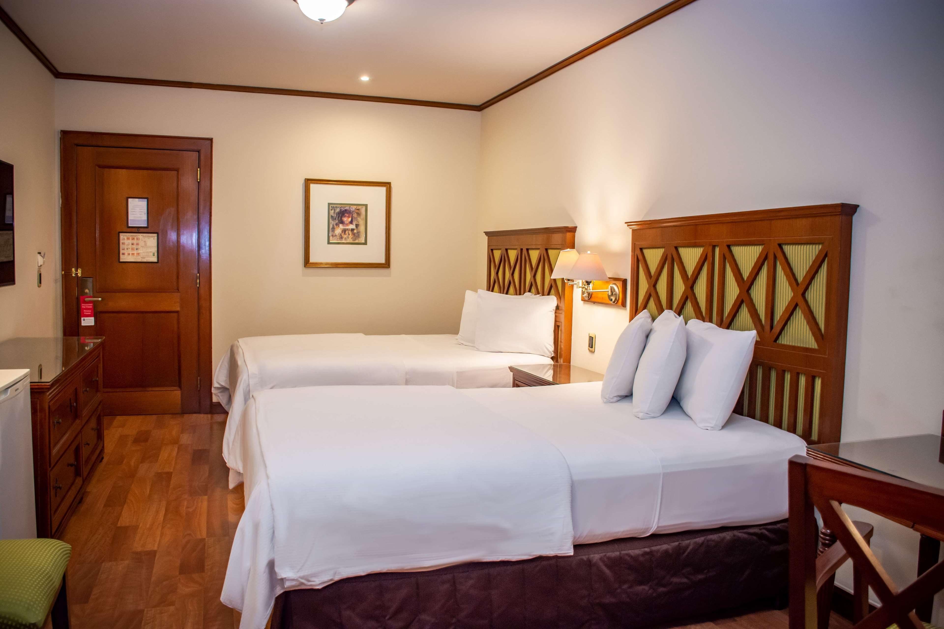 Best Western Plus Hotel Stofella Guatemala City Exterior foto